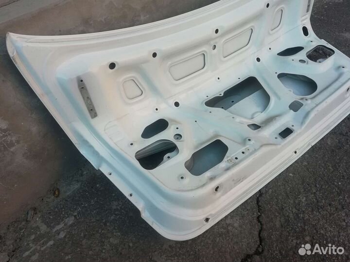 Крышка багажника Киа Рио Оригинал