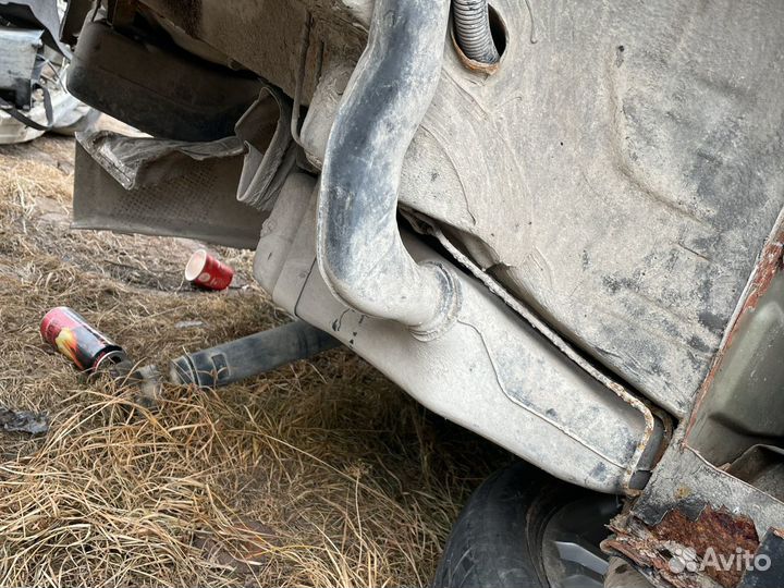 Топливный бак на w220 W210 W202 W203 BMW E39