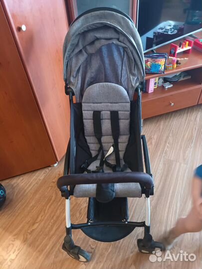 Прогулочная коляска YoYa