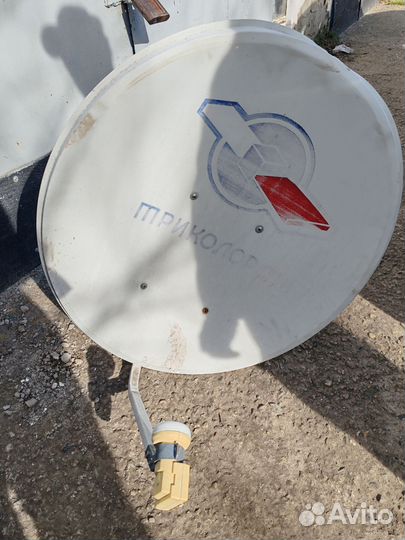 Антенна спутниковая