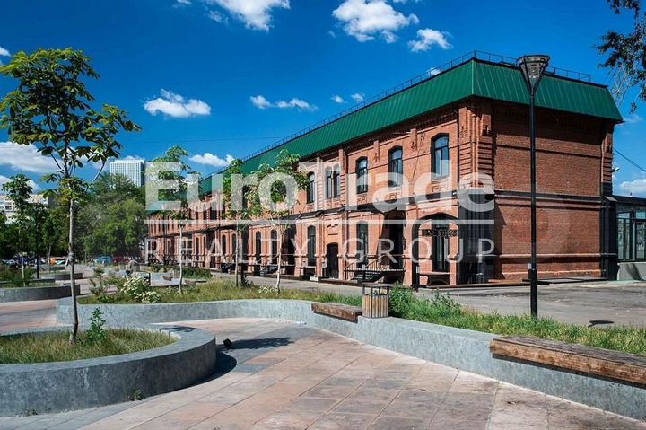 Сдам торговое помещение, 536 м²