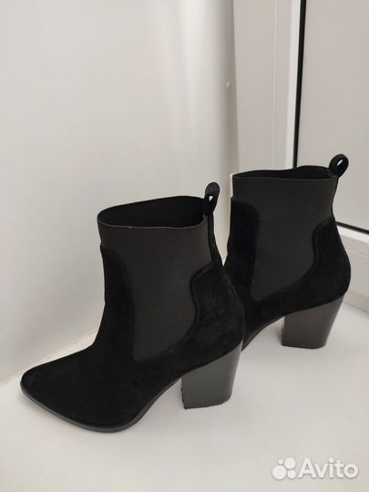 Казаки женские демисезонные 35