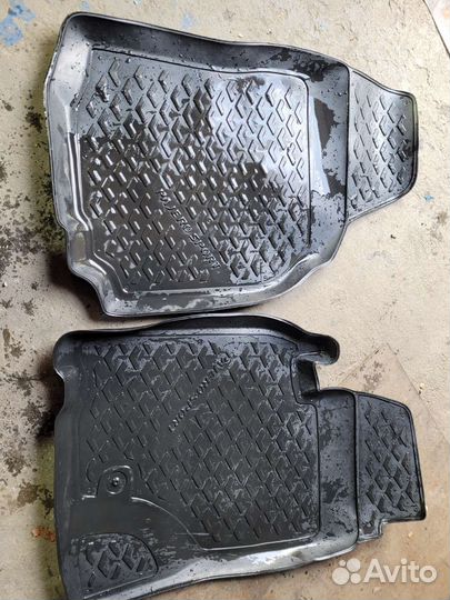 Передний ряд mitsubishi