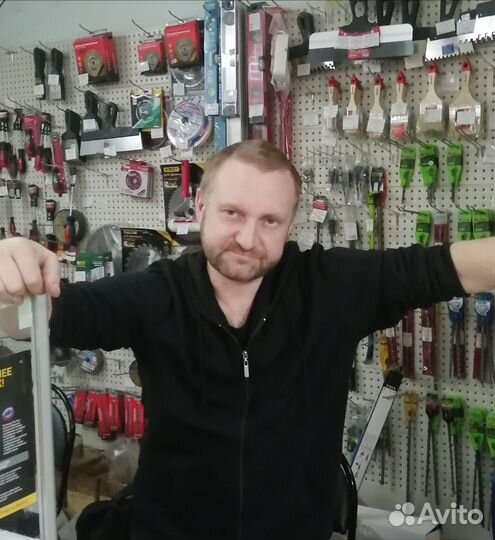 Продавец