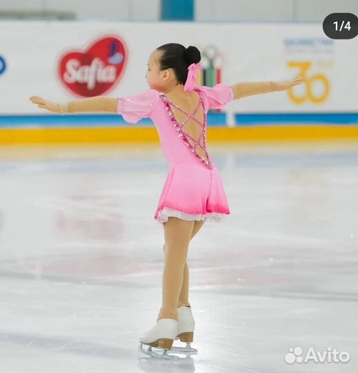 Платье для фигурного катания на рост 122-128