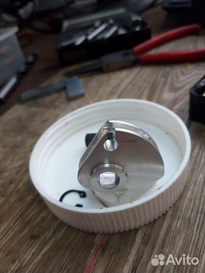 Токарные, фрезерные и слесарные работы