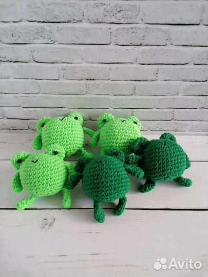 Вязанные игрушки амигуруми (заяц, олень, мышь)