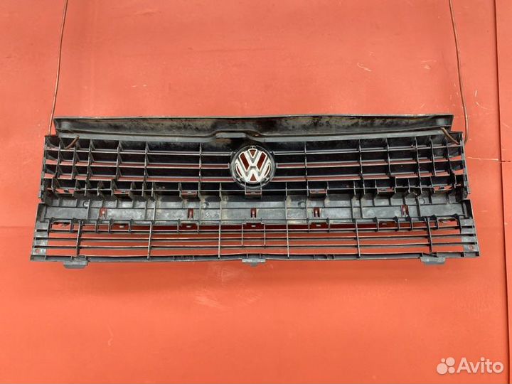 Решетка радиатора Vw Transporter T4 AAB 1995