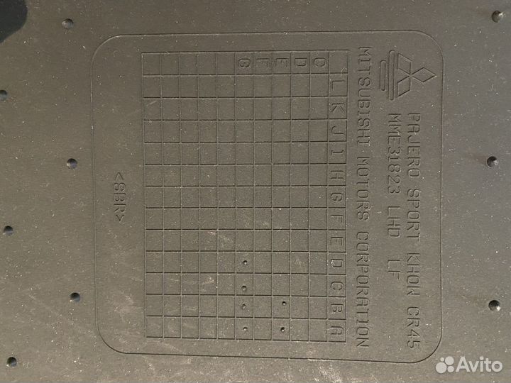 Mitsubishi Pajero Sport 2 новые коврики оригинал