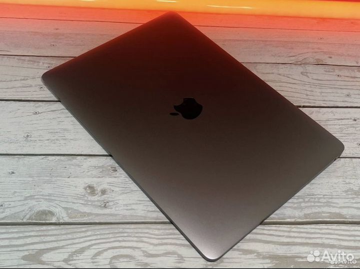 Apple macbook air 13