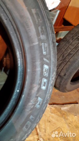 Continental CrossContact UHP E 235/60 R18