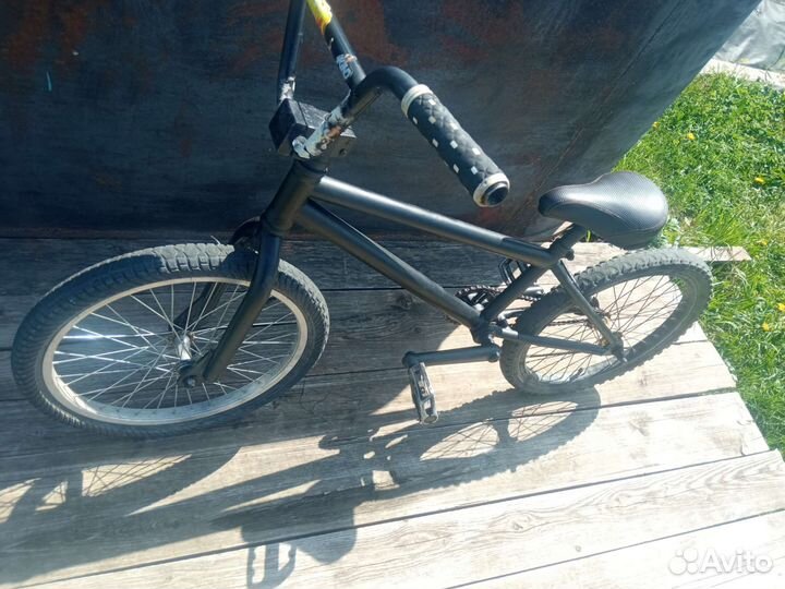 Трюковой велосипед bmx