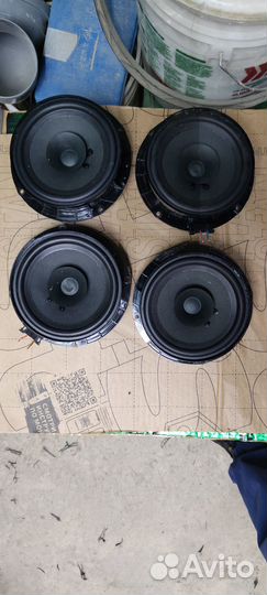 Динамики Volkswagen polo 2017