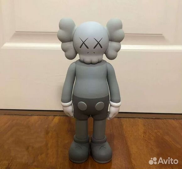 Фигурка Kaws 18см