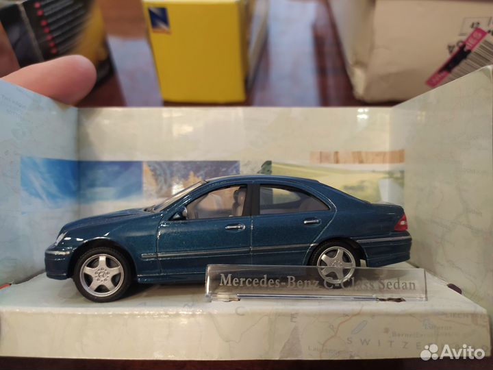 Модель Mercedes-Benz C-class 1:43 Cararama