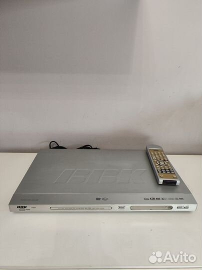 DVD плеер караоке BBK DV523S с микрофоном