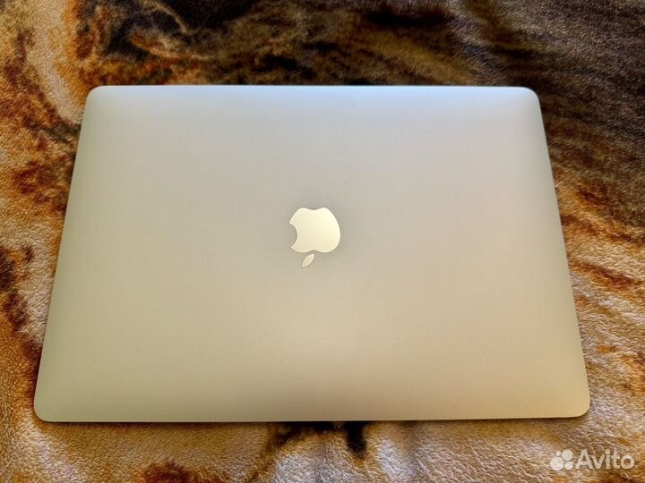 Macbook Air 13 2020 M1 16GB 1TB В идеале Silver