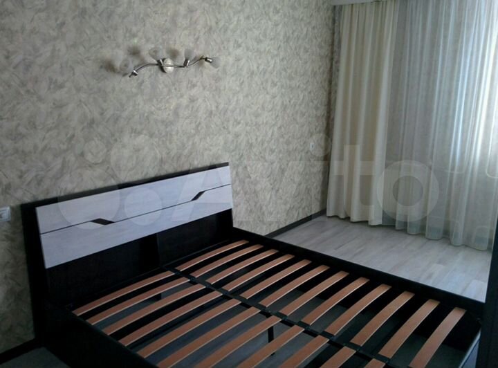 2-к. квартира, 80 м², 1/5 эт.