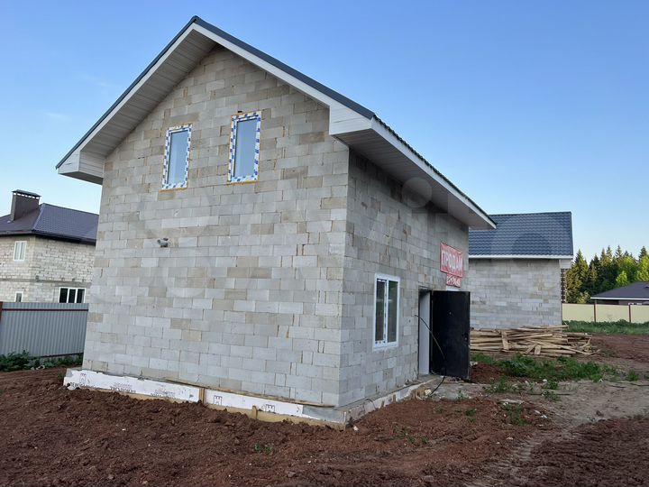 Дом 96 м² на участке 5 сот.