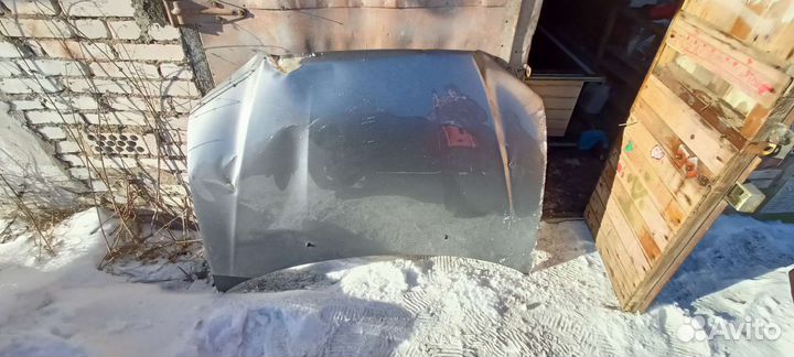 Продам капот
