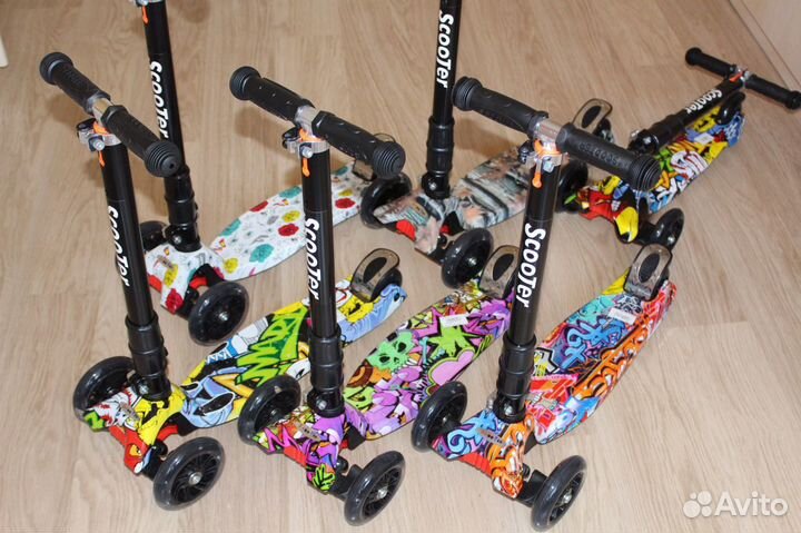 Самокат Scooter Макси граффити