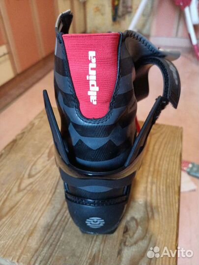 Лыжные ботинки alpina