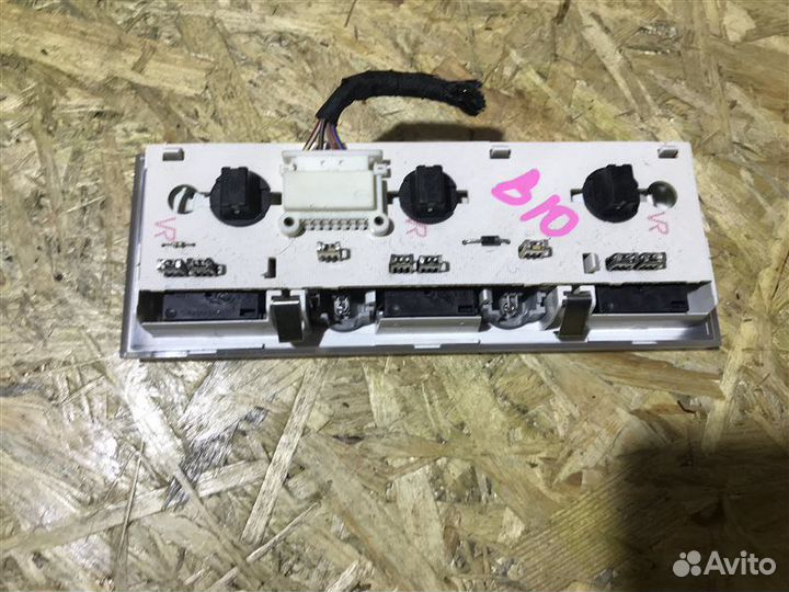 Плафон салона Bmw 7-Series E65 N62B48B 2007