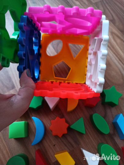 Игрушка логический куб, сортер