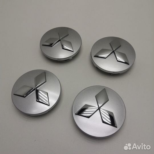 4шт Mitsubishi MR554097 комплект колпаков серебро