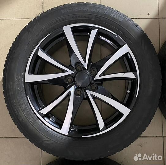 Qashqai, Duster, Capture, Arkana, X-trail R17