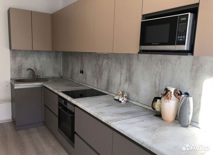 Угловая кухня. Кухонный гарнитур на заказ