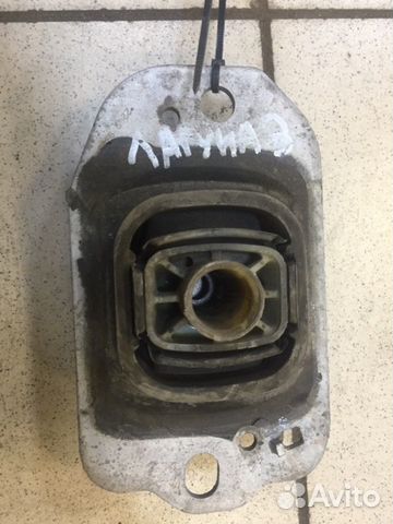 Подушка коробки передач левая Renault Laguna 3