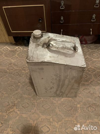 Продам канистру из нержавейки