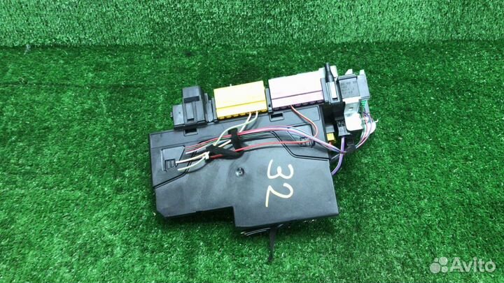 Блок предохранителей Mercedes-Benz C class W204