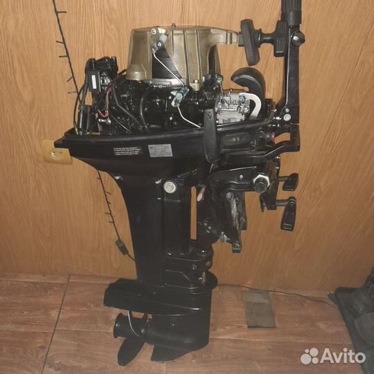 Лодочный мотор нисан марин 9.9-15(тот же тохатсу)