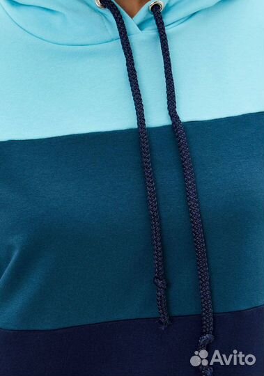 Спортивный костюм женский