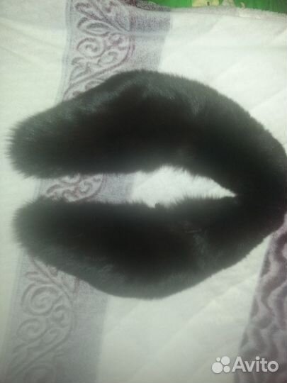 Воротник и нарукавники (манжеты) из чернобурки