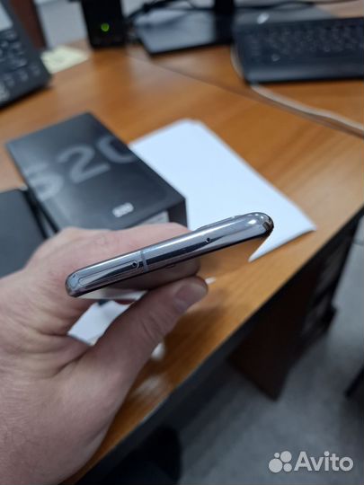 Samsung Galaxy S20, 8/128 ГБ
