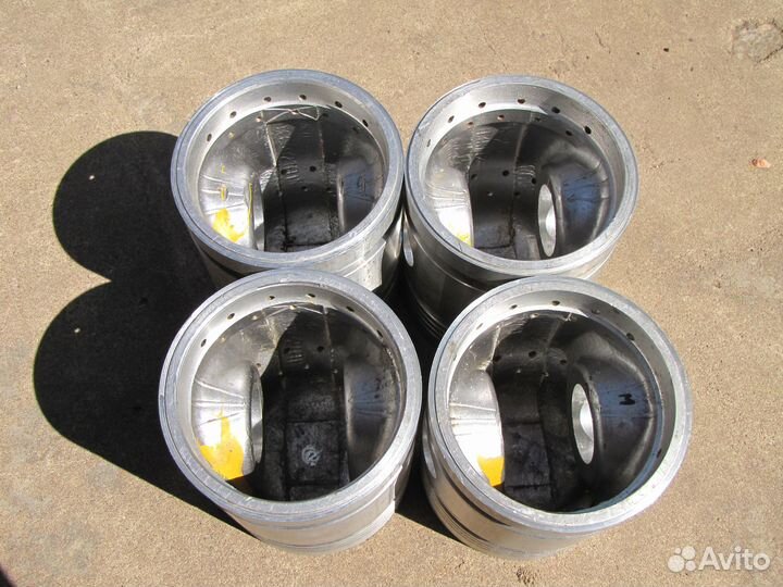 Поршни мтз-50 новые подобраны по весу (4 шт)