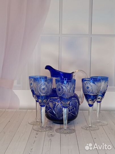 Кувшин хрустальный с бокалами