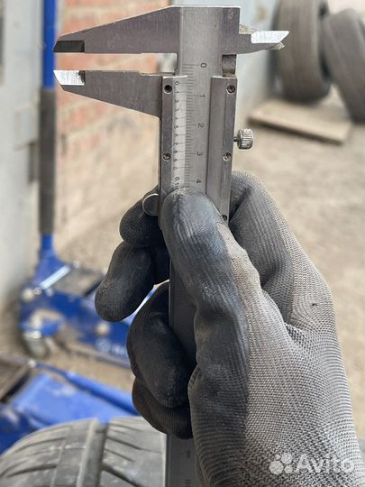 Davanti DX640 285/45 R19 107