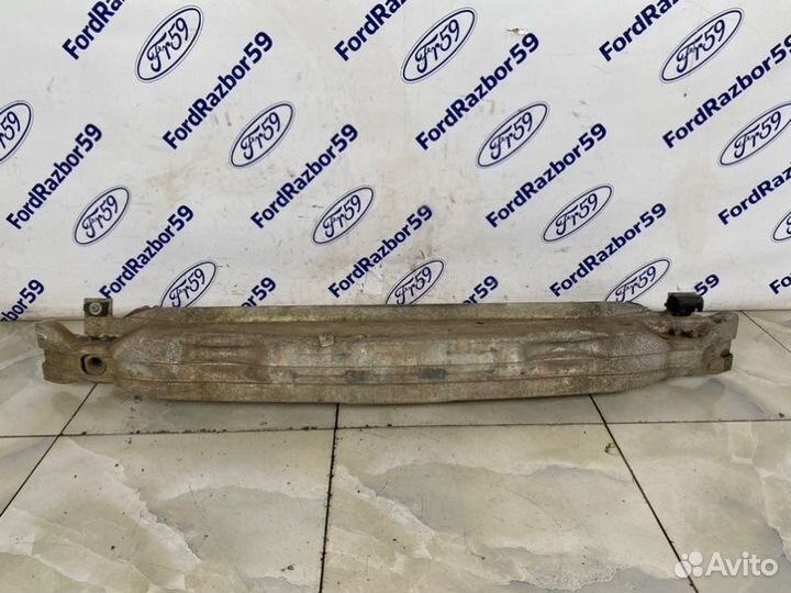 Усилитель бампера передний Audi A6 С6 2004-2008