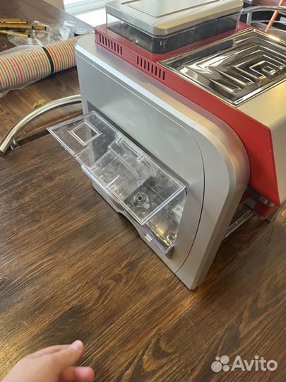 Кофемашина hurakan HKN-ME717