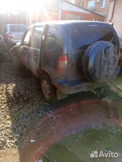 Niva chevrolet разбор 2010 год