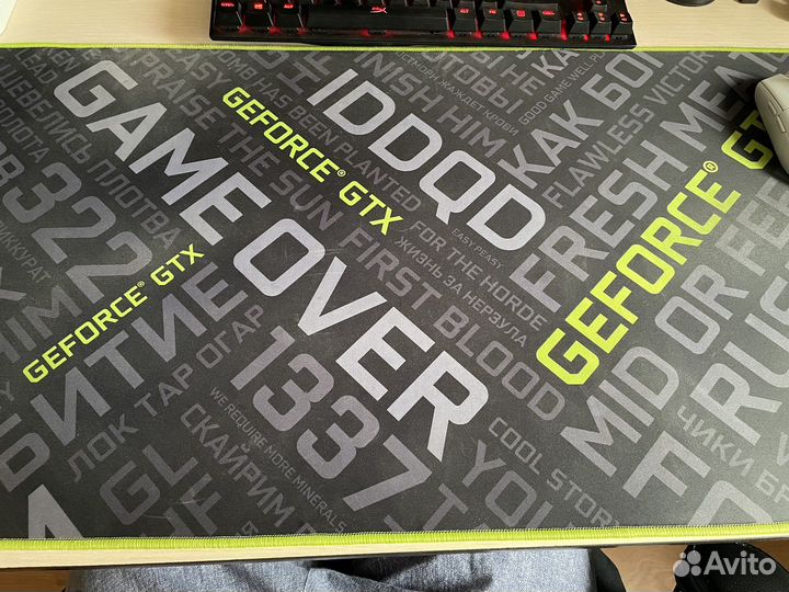 Игровой коврик для мыши