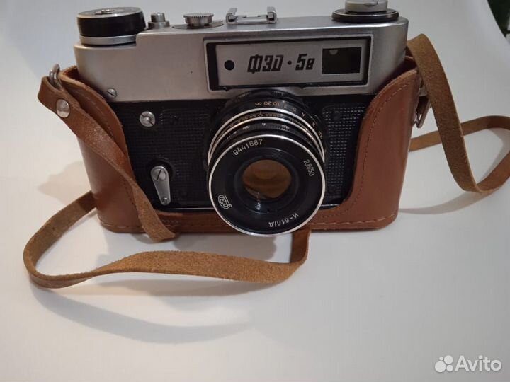 Плёночный фотоаппарат, цифровой фотоаппарат