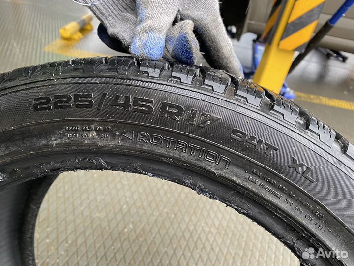 Nokian Tyres Hakkapeliitta 8 225/45 R17 94T