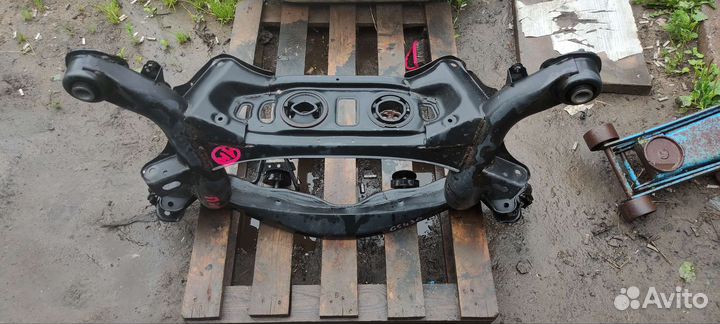 Подрамник задний lexus gs 430