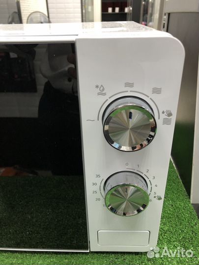 Микроволновая печь Gorenje MO17E1W