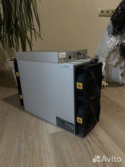 Antminer S19J pro 104 th